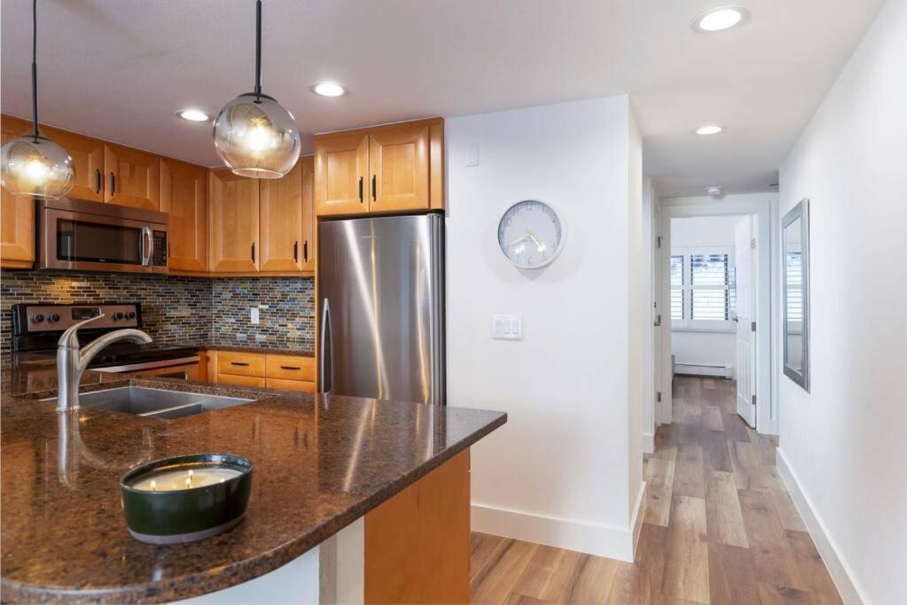 Updated 3 Bedroom 2 Ba With Pool & Hot Tub - Stunning Mountain Views! Snowmass Village Exterior photo
