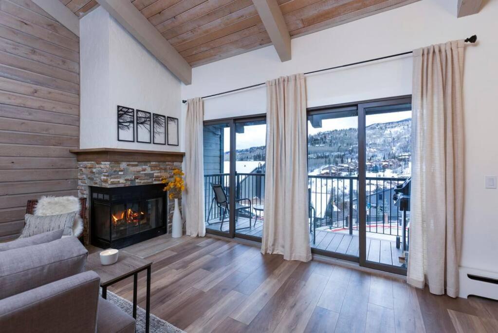 Updated 3 Bedroom 2 Ba With Pool & Hot Tub - Stunning Mountain Views! Snowmass Village Exterior photo